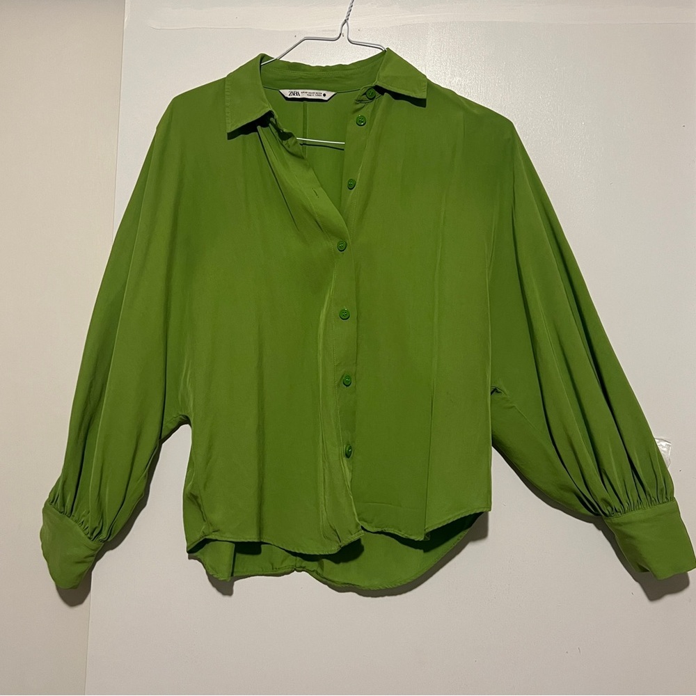 Women green shirt, XS size. Button up shirt